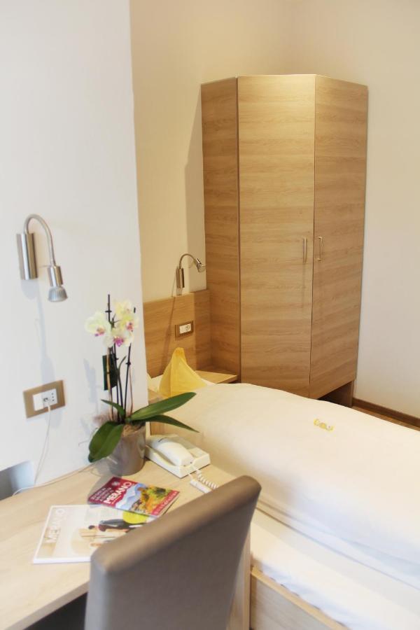 Hotel Gruberhof Мерано Екстериор снимка