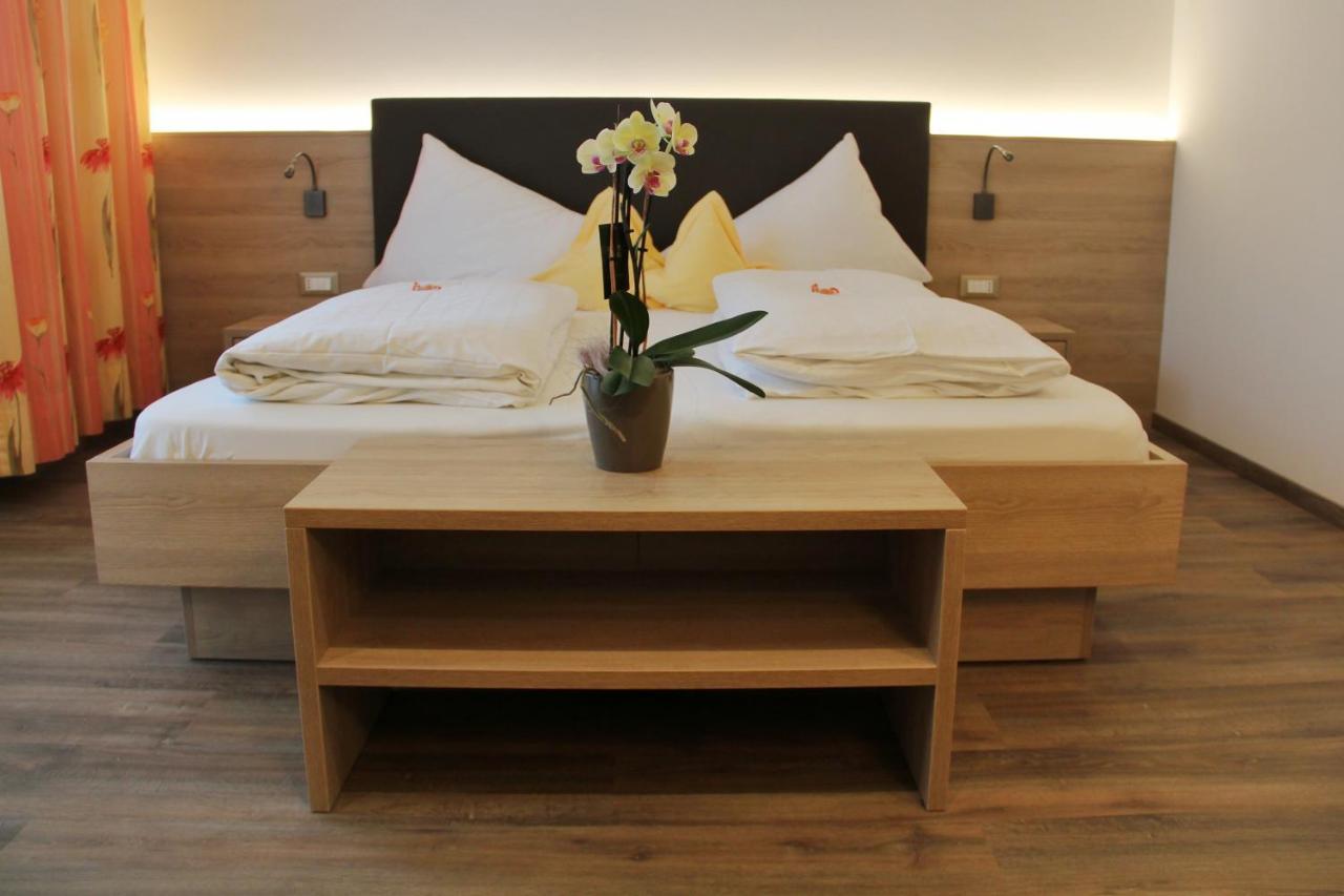 Hotel Gruberhof Мерано Екстериор снимка