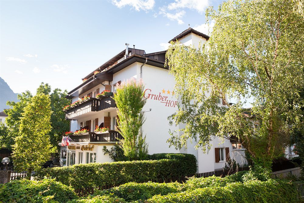 Hotel Gruberhof Мерано Екстериор снимка