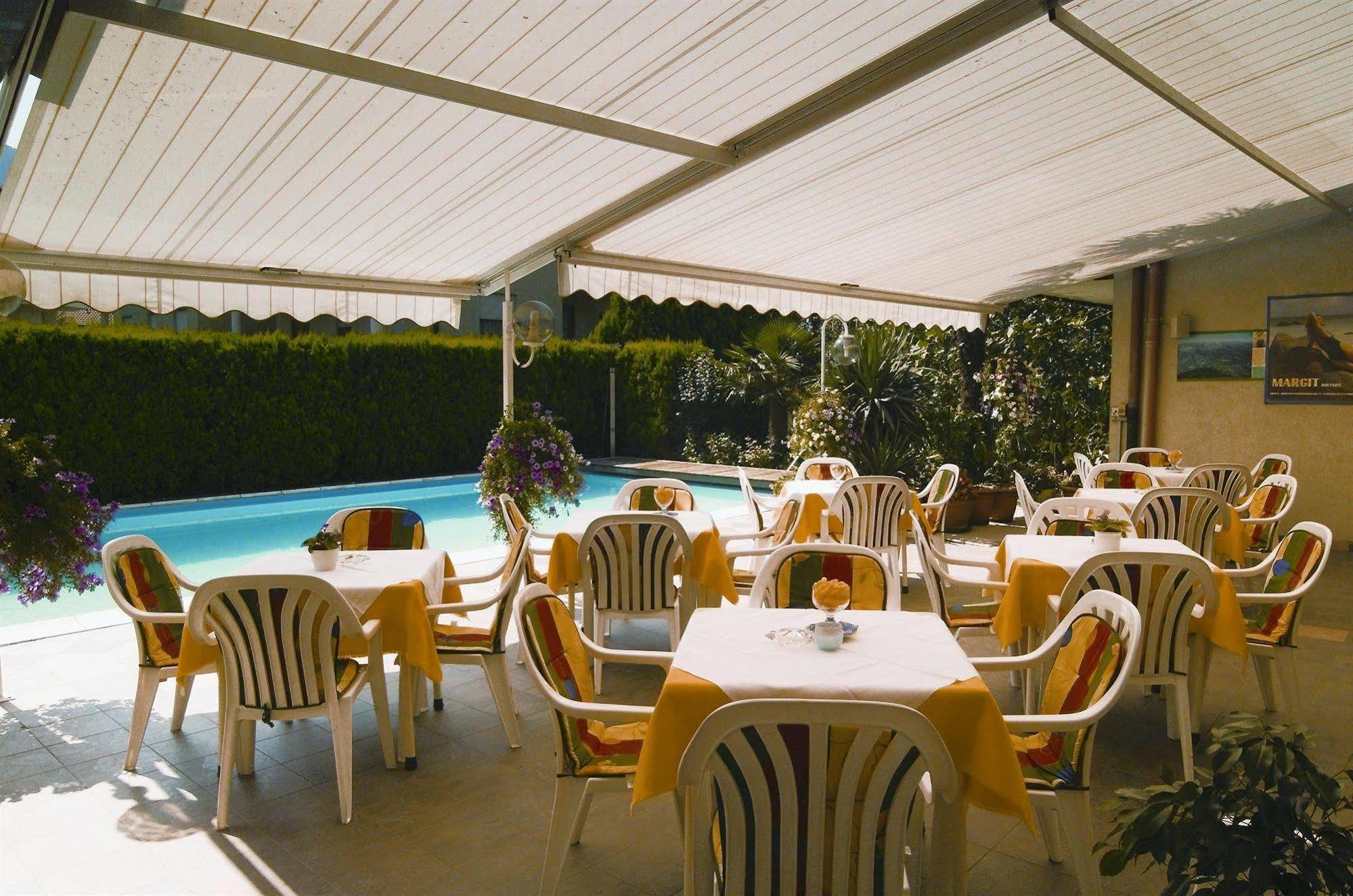 Hotel Gruberhof Мерано Екстериор снимка